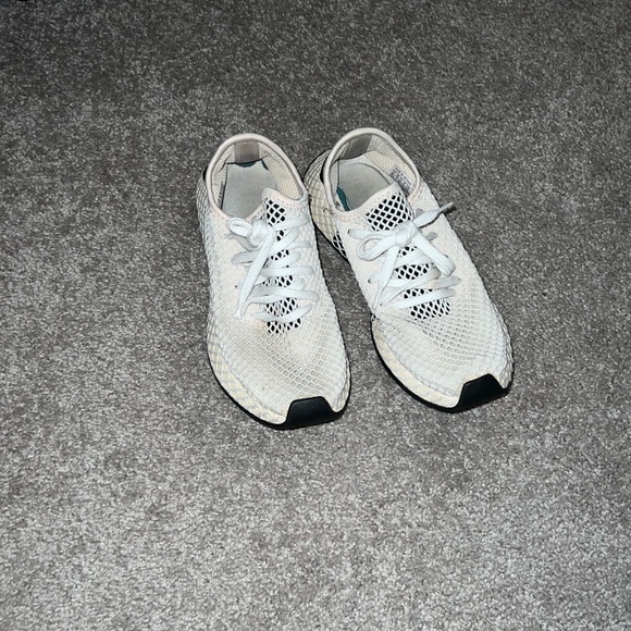 Adidas - Picture 3 of 3